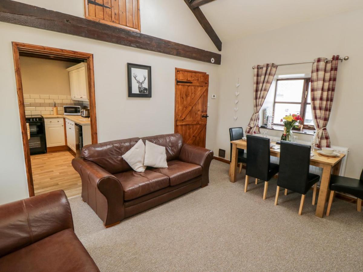 Stable Cottage Staintondale 外观 照片